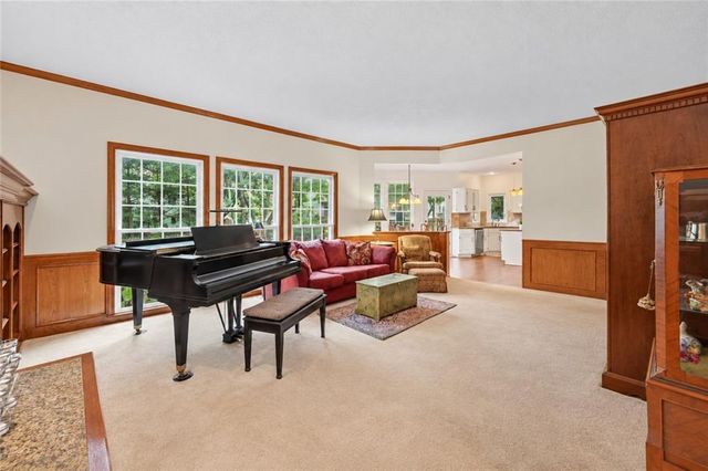 9601 W 129 Street, Overland Park, KS 66213