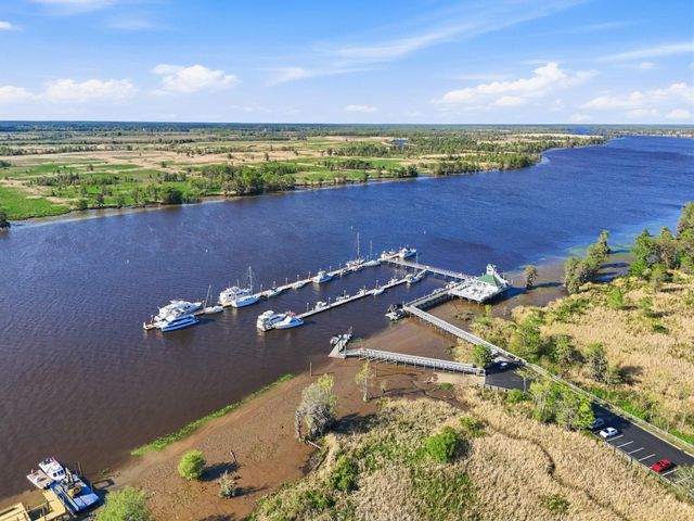 140 Heritage Dr., Pawleys Island, SC 29585