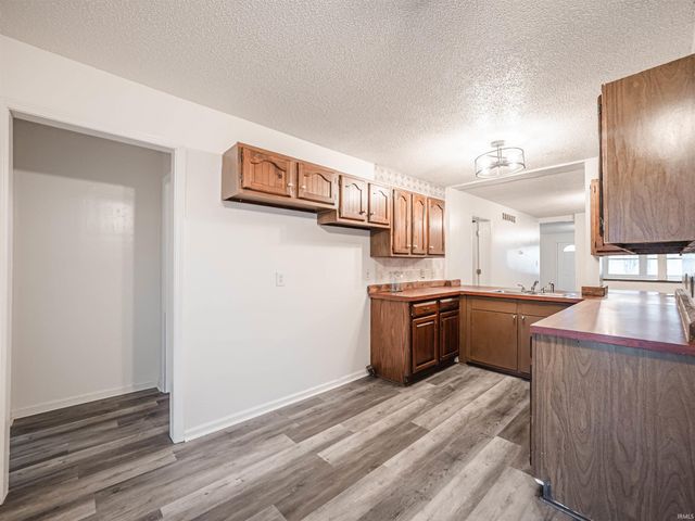 646 E Maryland Street, Evansville, IN 47711