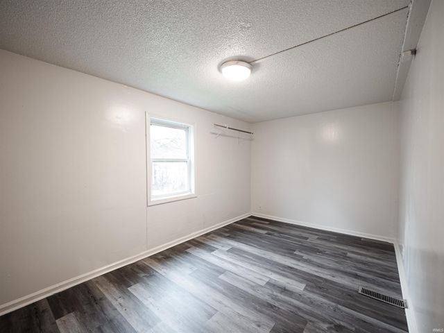 646 E Maryland Street, Evansville, IN 47711