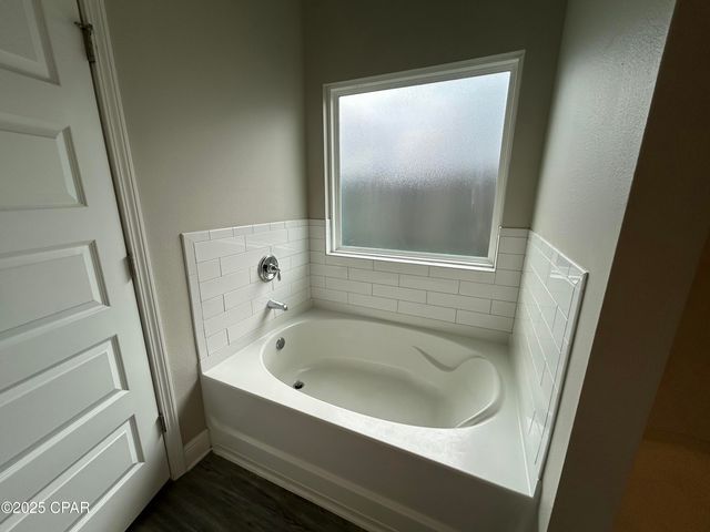 245 Villa Bay Drive, Panama City Beach, FL 32407