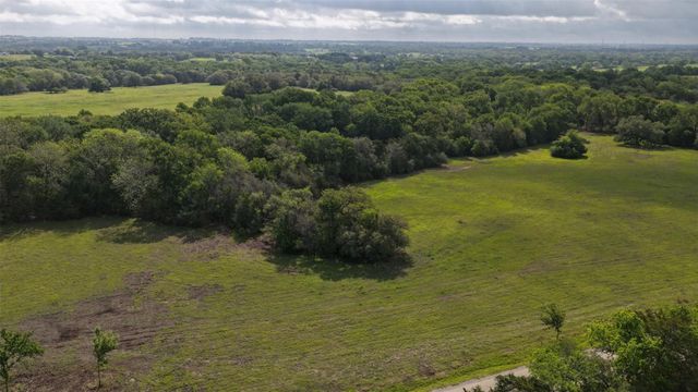 2 Baranowski Road, Brenham, TX 77833