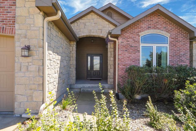 3605 Eastridge Circle, Manhattan, KS 66503