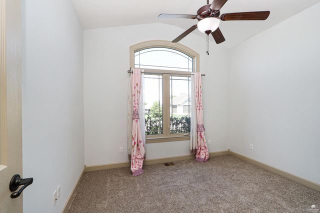 3605 Eastridge Circle, Manhattan, KS 66503
