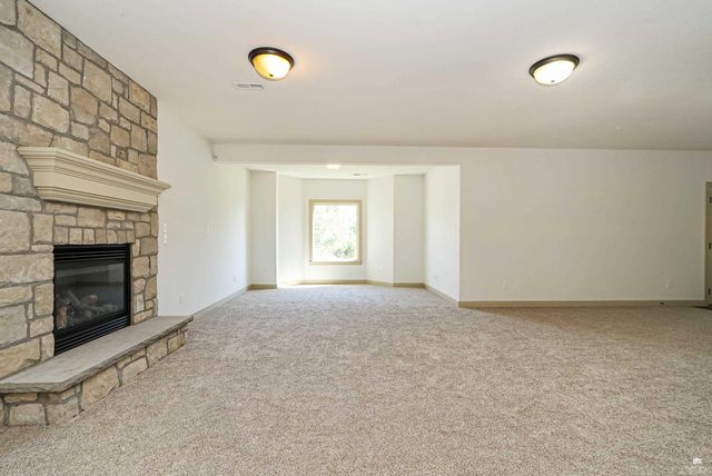 3605 Eastridge Circle, Manhattan, KS 66503