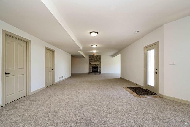 3605 Eastridge Circle, Manhattan, KS 66503