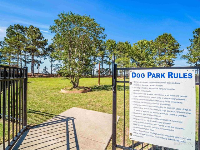 260 MAGNIFICO Drive, Foley, AL 36535