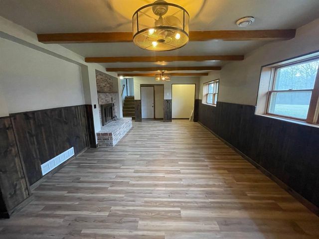 N2349 Overgaard Road, Elroy, WI 53929