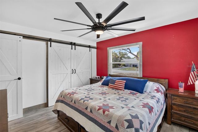 5 N KEYSTONE DRIVE, Clearwater, FL 33755