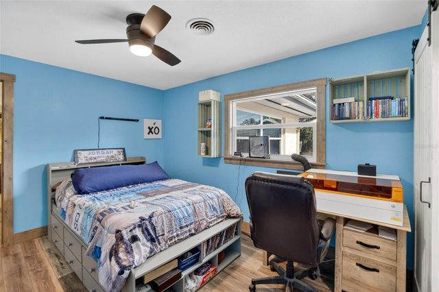 5 N KEYSTONE DRIVE, Clearwater, FL 33755