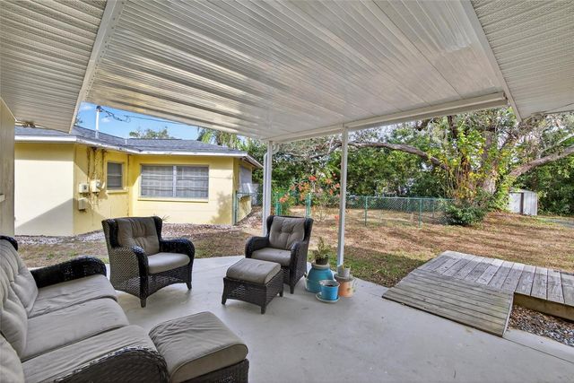 5 N KEYSTONE DRIVE, Clearwater, FL 33755