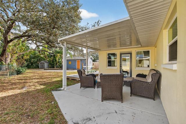 5 N KEYSTONE DRIVE, Clearwater, FL 33755