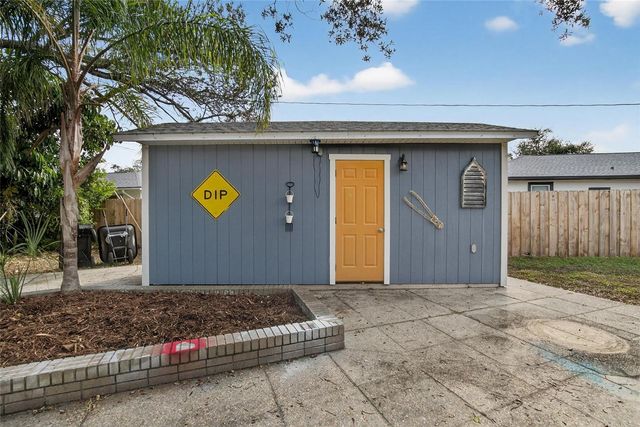 5 N KEYSTONE DRIVE, Clearwater, FL 33755