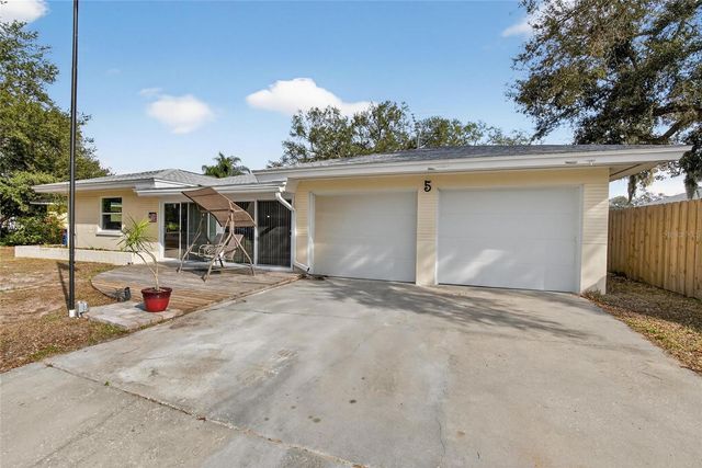 5 N KEYSTONE DRIVE, Clearwater, FL 33755