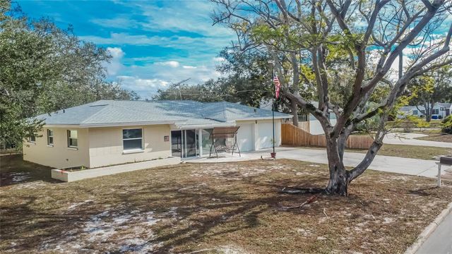 5 N KEYSTONE DRIVE, Clearwater, FL 33755