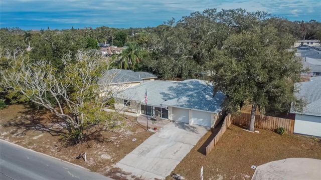 5 N KEYSTONE DRIVE, Clearwater, FL 33755