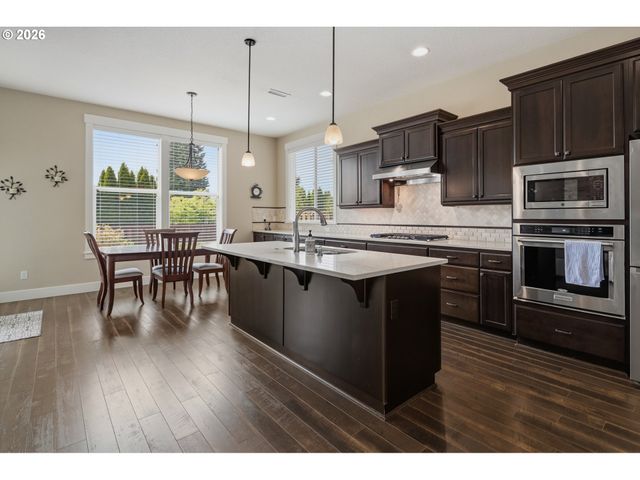 15362 Nw DELIA St, Portland, OR 97229