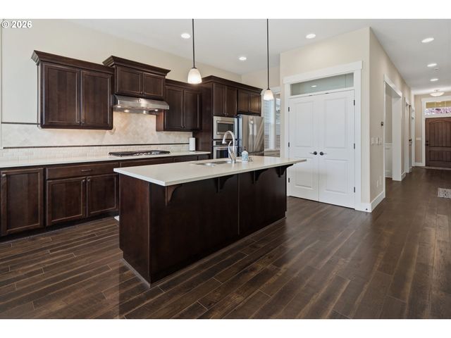 15362 Nw DELIA St, Portland, OR 97229