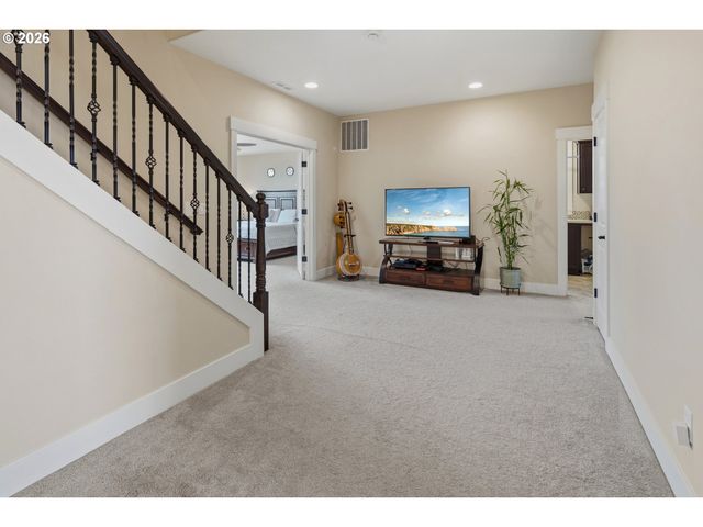 15362 Nw DELIA St, Portland, OR 97229