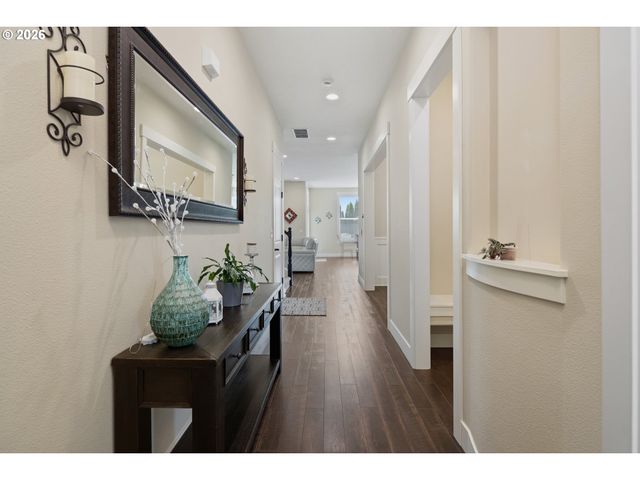 15362 Nw DELIA St, Portland, OR 97229