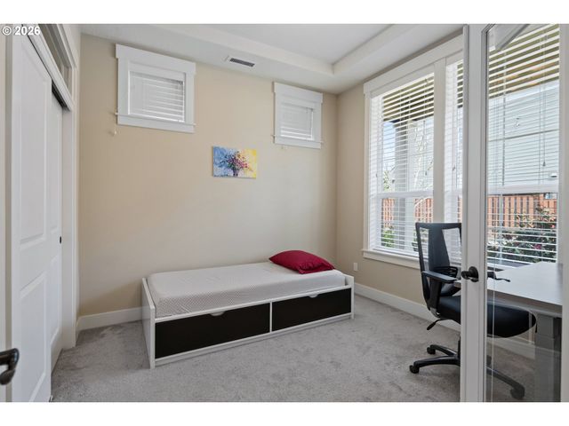 15362 Nw DELIA St, Portland, OR 97229