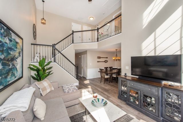 4607 Patterson St, Bridgewater Twp., NJ 08807