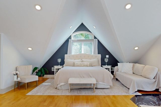 22 Old Cambridge Turnpike, Lincoln, MA 01773