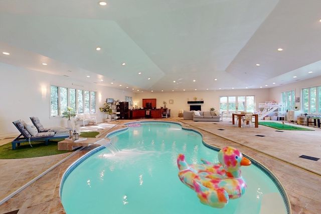 22 Old Cambridge Turnpike, Lincoln, MA 01773