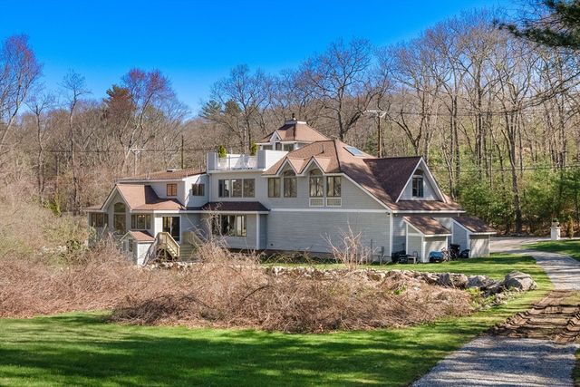 22 Old Cambridge Turnpike, Lincoln, MA 01773