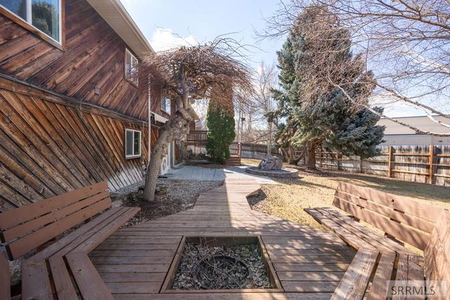 397 Hemlock Circle, Idaho Falls, ID 83401