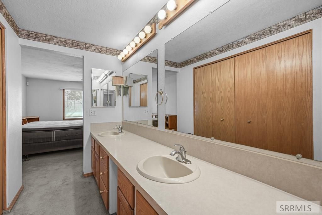 Image 33 of property listing at 397 Hemlock Circle, Idaho Falls, ID 83401