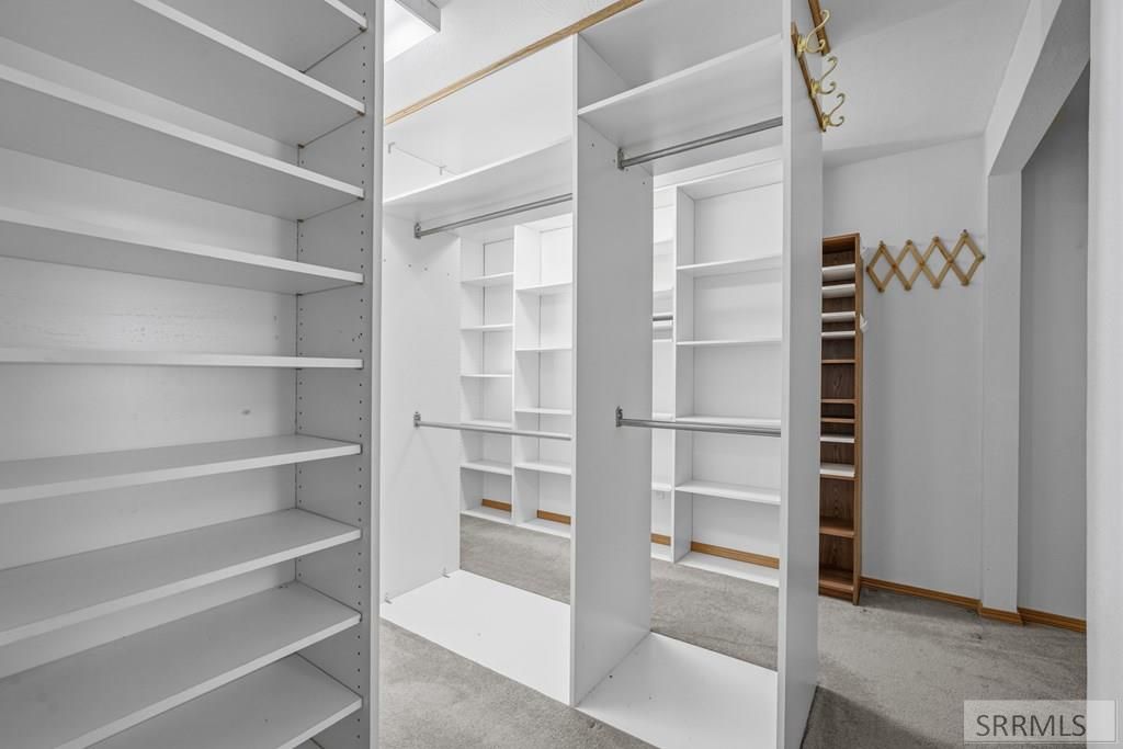 Image 36 of property listing at 397 Hemlock Circle, Idaho Falls, ID 83401