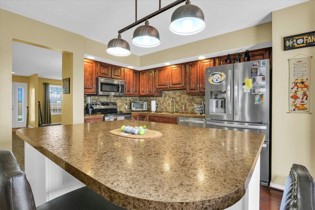 609 Pheasant Run Road, Tuscola, IL 61953