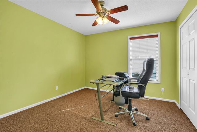 609 Pheasant Run Road, Tuscola, IL 61953