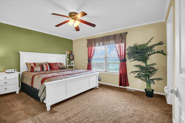 609 Pheasant Run Road, Tuscola, IL 61953