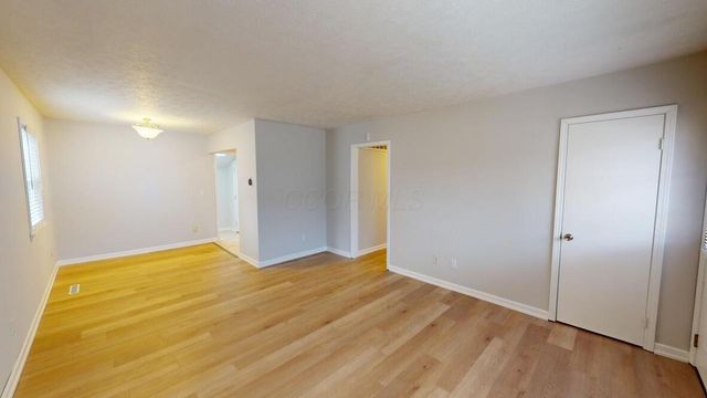 1009 Minerva Avenue, Columbus, OH 43229