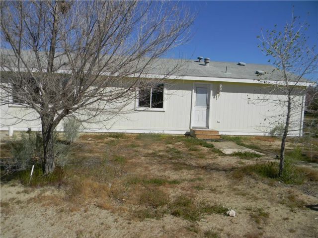 16846 E Avenue T, Llano, CA 93544