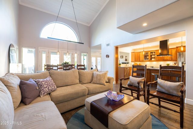 5442 S HURRICANE Court, Tempe, AZ 85283