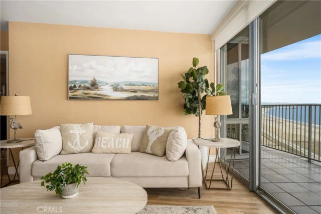 700 E Ocean 2406, Long Beach, CA 90802