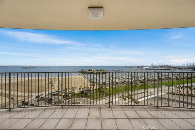 700 E Ocean 2406, Long Beach, CA 90802
