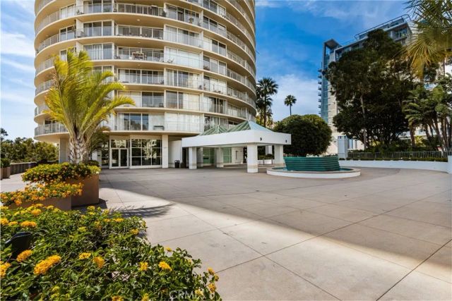 700 E Ocean 2406, Long Beach, CA 90802