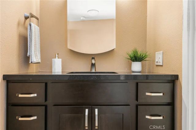 700 E Ocean 2406, Long Beach, CA 90802