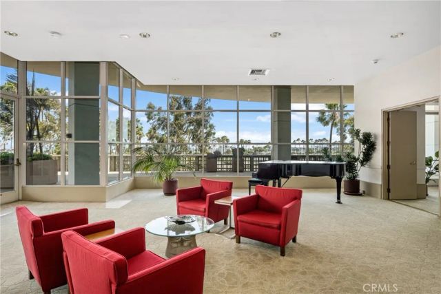 700 E Ocean 2406, Long Beach, CA 90802