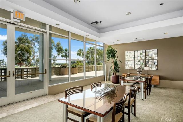 700 E Ocean 2406, Long Beach, CA 90802