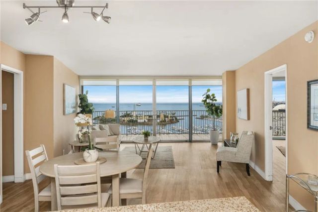 700 E Ocean 2406, Long Beach, CA 90802