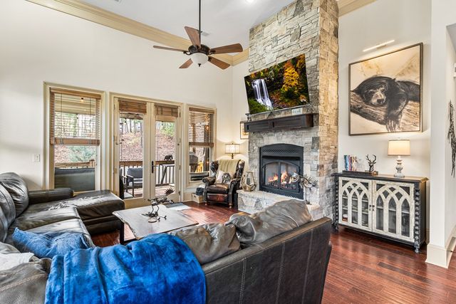 476 Licklog Ridge, Hayesville, NC 28904