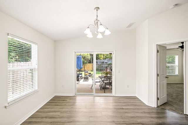 9207 Timber Lane, Navarre, FL 32566