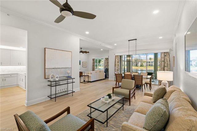 9213 Museo CIR 103, Naples, FL 34114