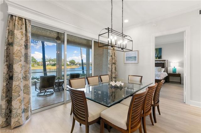 9213 Museo CIR 103, Naples, FL 34114