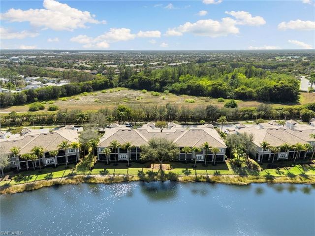 9213 Museo CIR 103, Naples, FL 34114